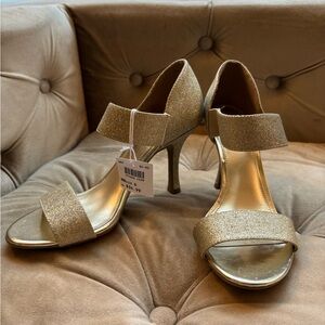 Elegant Gold Women's Heels